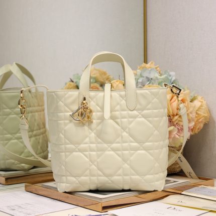 Dior Toujours Medium