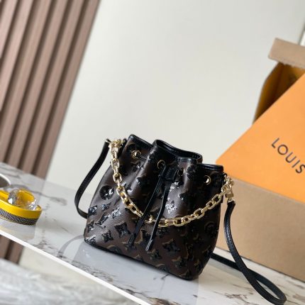 Louis Vuitton Noé BB