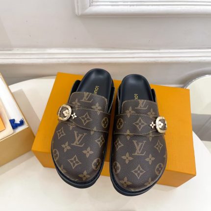 Louis Vuitton Cosy Flat